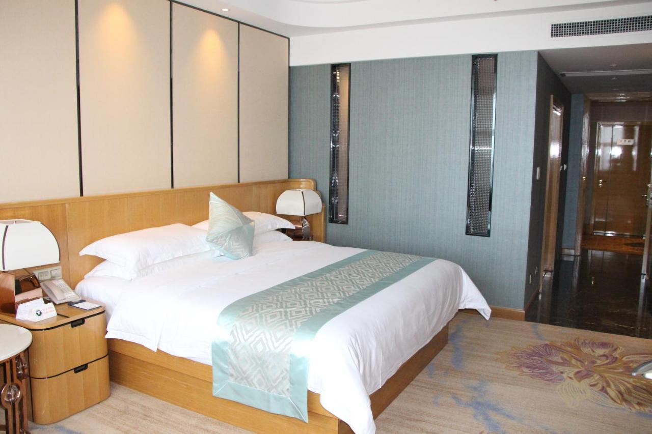 Wyndham Hangzhou East Exterior photo